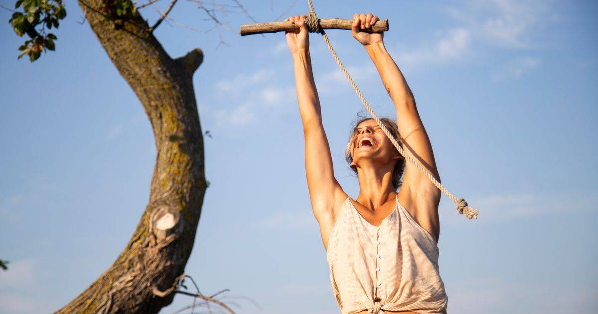 How Hormones and Mood Swings Control Daily Brain Chemistry