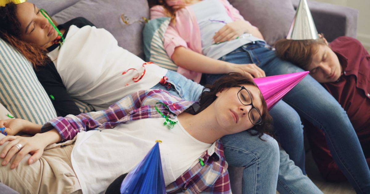 Why Are You Still Tired After 8 Hours Sleep? Explained